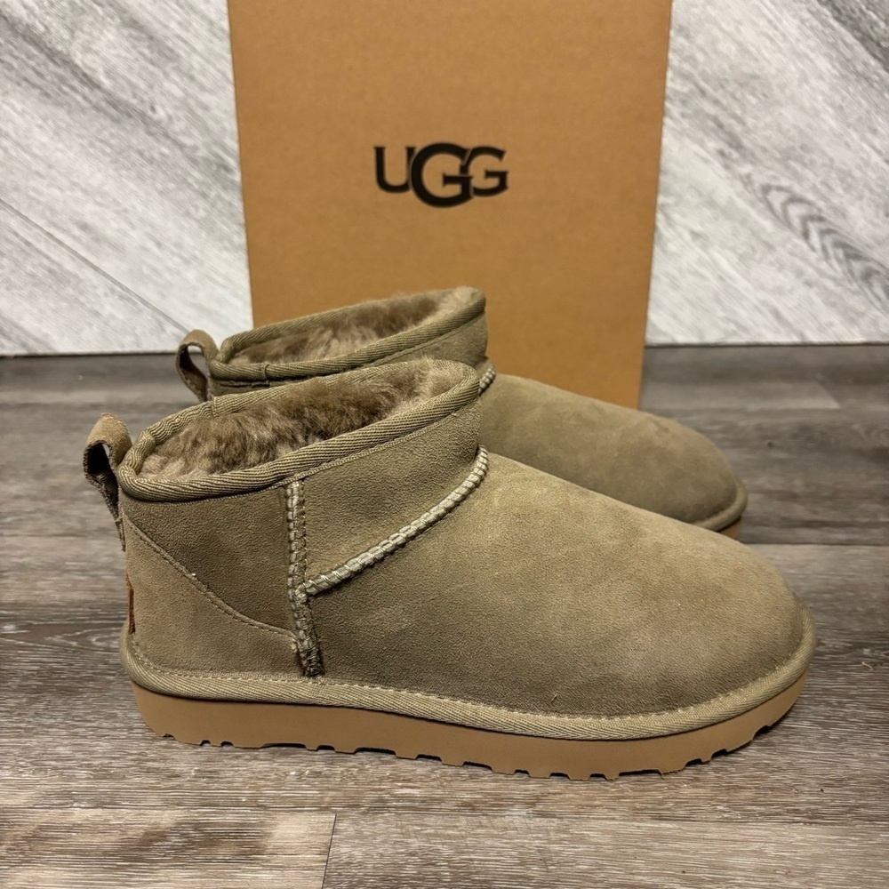 UGG | Classic Ultra Mini Boots In Antelope Green NEW In Box Suede Size 6